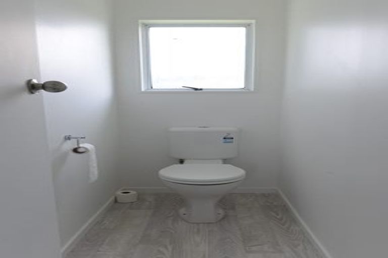 Photo of property in 107a Pohutukawa Drive, Owhata, Rotorua, 3010