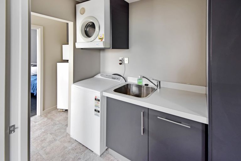 Photo of property in 11 Fraser Crescent, Twizel, 7901