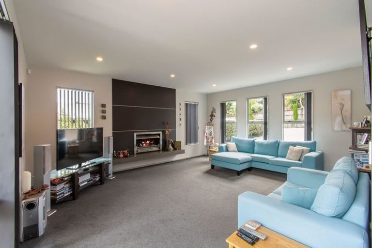 Photo of property in 23 Elias Court, The Gardens, Auckland, 2105