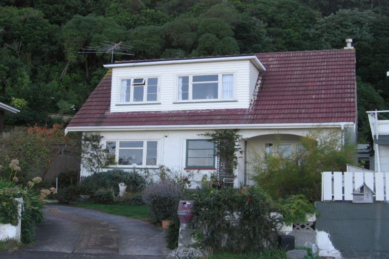 Photo of property in 4 Moana Road, Plimmerton, Porirua, 5026