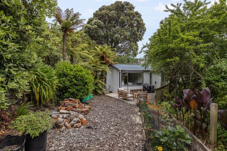 Photo of property in 46 Poplar Avenue, Raumati South, Paraparaumu, 5032