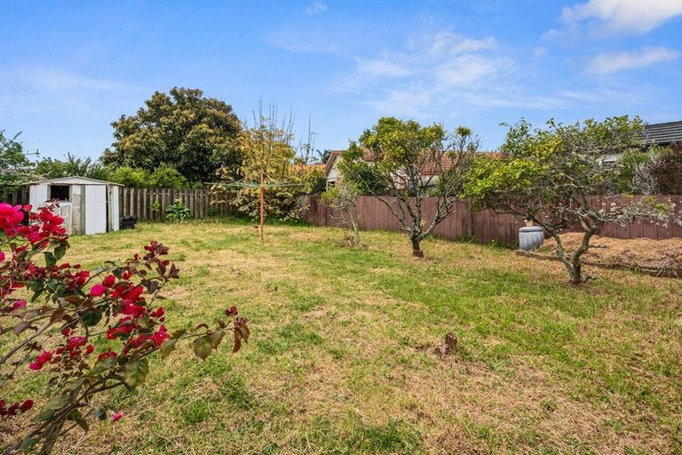 Photo of property in 53 Centreway Road, Orewa, 0931