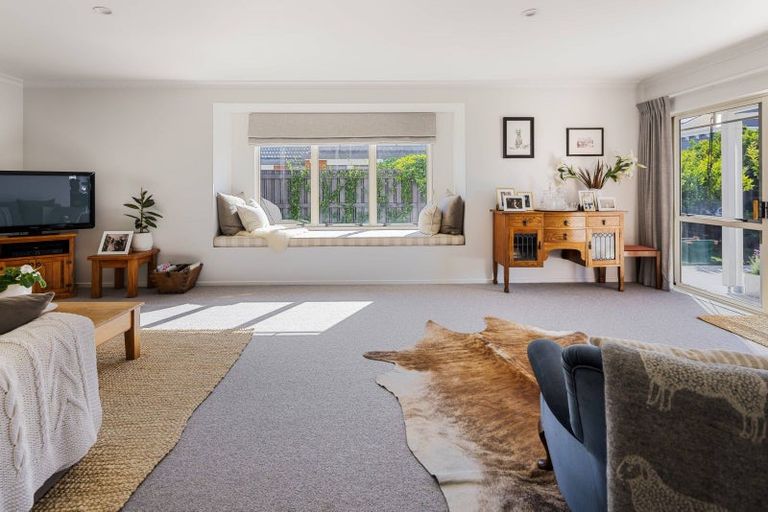 Photo of property in 55a Williams Street, Cambridge, 3434