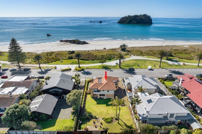 Photo of property in 32 Marine Parade, Mount Maunganui, 3116