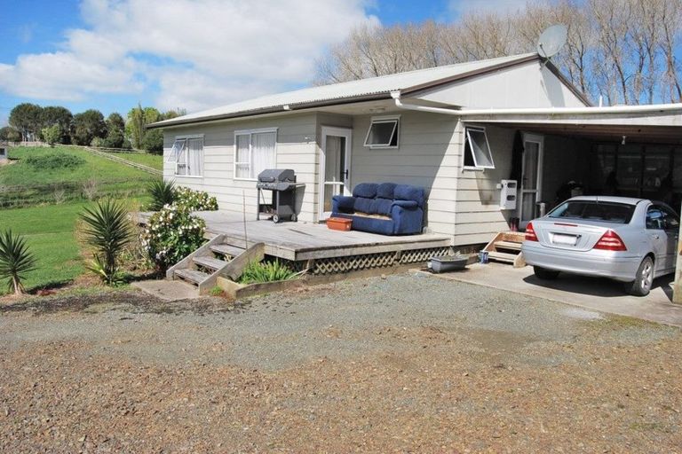 Photo of property in 28 Settlement Road, Kaiwaka, 0573