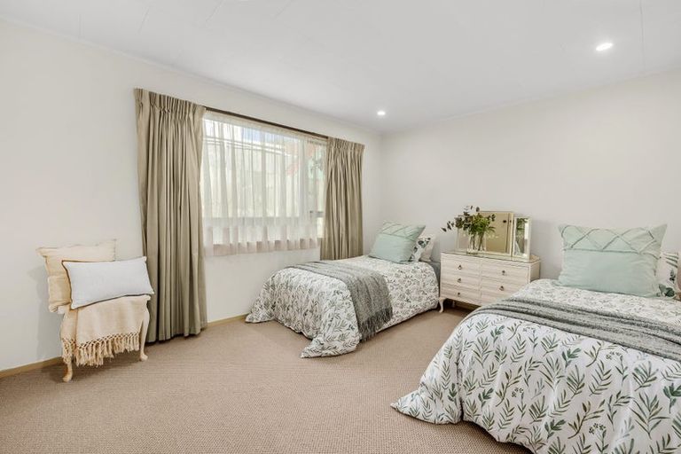 Photo of property in 6 Robertson Street, Glenholme, Rotorua, 3010