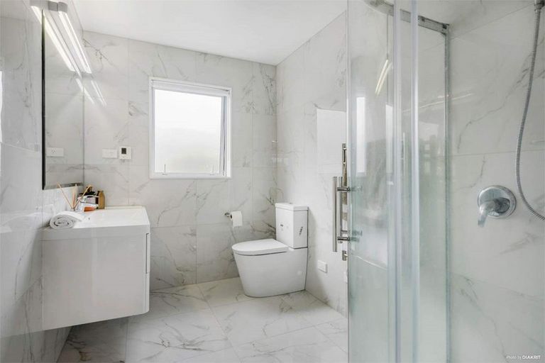 Photo of property in 51 Cilliers Drive, Silverdale, 0932