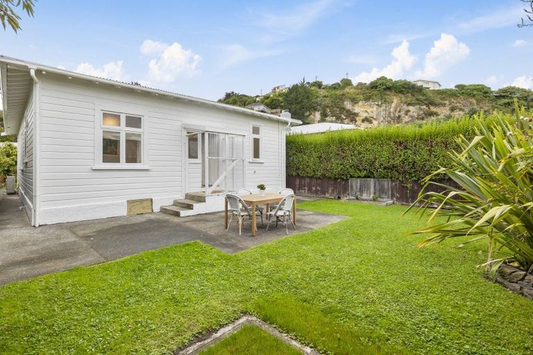 Photo of property in 46 Tainui Road, Tainui, Dunedin, 9013