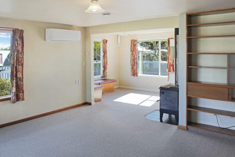 Photo of property in 9 Bendale Place, Avonhead, Christchurch, 8042