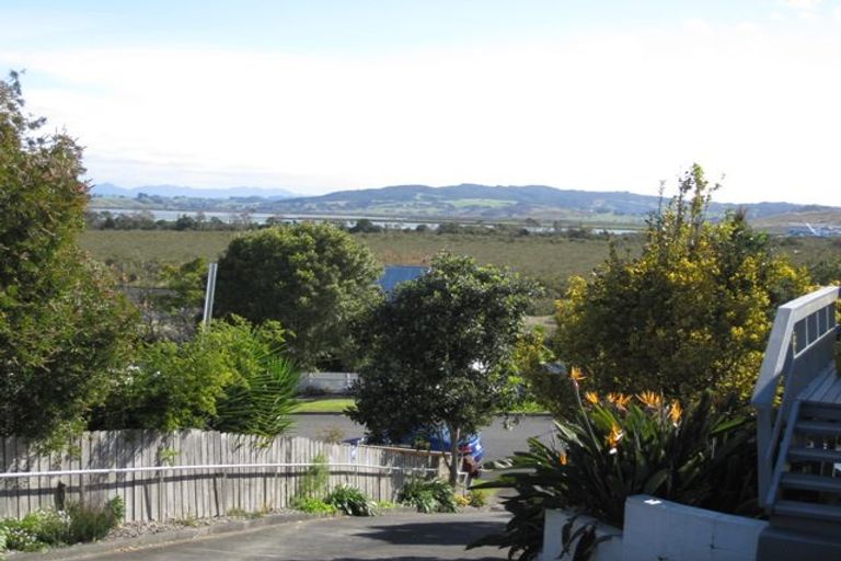 Photo of property in 39a Raumati Crescent, Onerahi, Whangarei, 0110