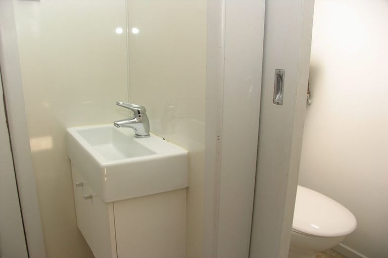 Photo of property in 109 Kent Street, Kingston, Athol, 9793