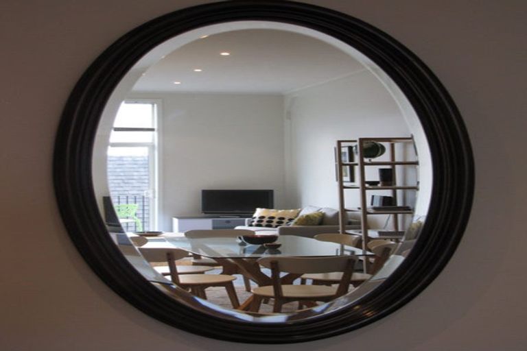 Photo of property in 8/37 Majoribanks Street, Mount Victoria, Wellington, 6011