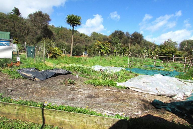 Photo of property in 1712 State Highway 7, Arnold Valley, Dobson, 7872