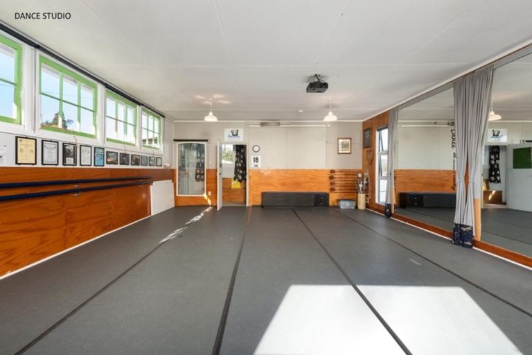 Photo of property in 33 Watling Street, Gate Pa, Tauranga, 3112