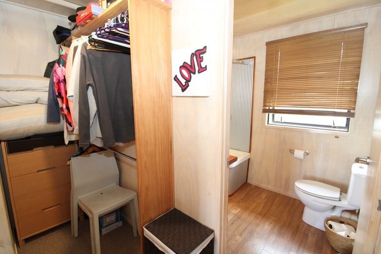 Photo of property in 112 Winslow Place, Matarangi, Whitianga, 3592