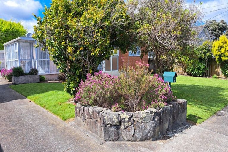 Photo of property in 3 Rosebank Avenue, Avalon, Lower Hutt, 5011