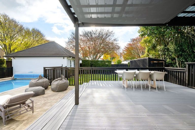 Photo of property in 6 Strowan Avenue, Fairfield, Hamilton, 3214