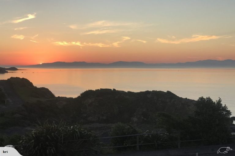 Photo of property in 36 Richard Street, Titahi Bay, Porirua, 5022