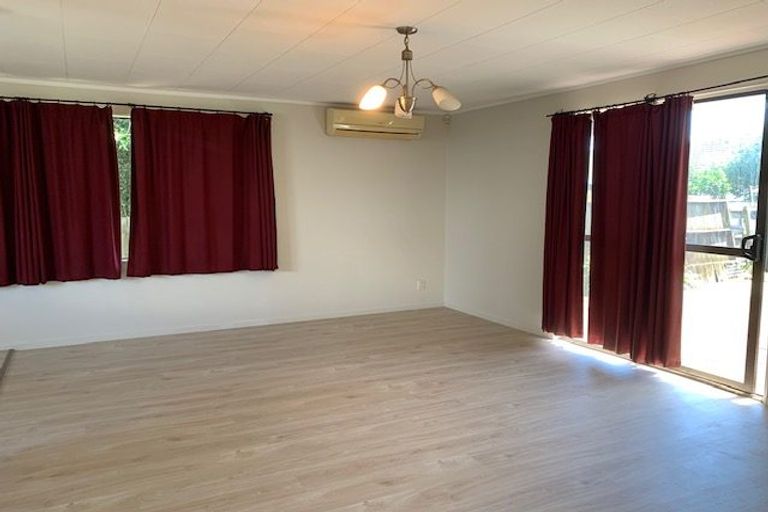 Photo of property in 3/13 Jutland Road, Manurewa, Auckland, 2102