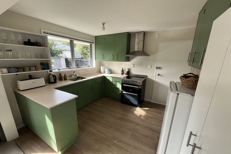 Photo of property in 2/8 Palatine Terrace, Huntsbury, Christchurch, 8022