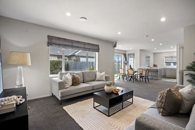 Photo of property in 10 Saint Peters Close, Woolston, Christchurch, 8062