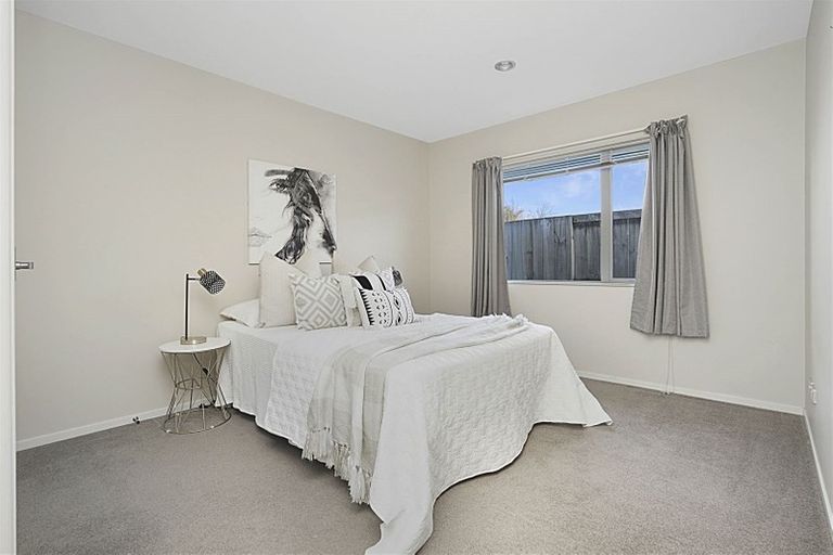 Photo of property in 16 Cole Thomas Place, Huntington, Hamilton, 3210