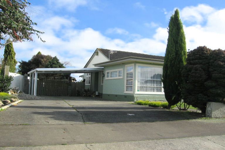 Photo of property in 76 Clyde Crescent, Roslyn, Palmerston North, 4414