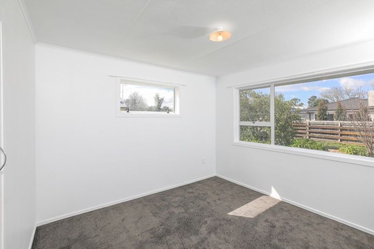Photo of property in 5b Pollen Crescent, Melville, Hamilton, 3206