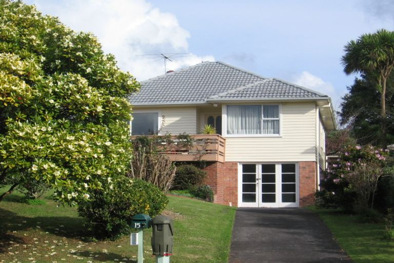 Photo of property in 15 Noall Street, Te Atatu Peninsula, Auckland, 0610