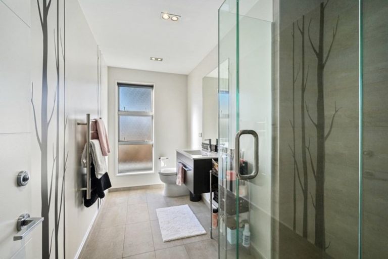 Photo of property in 47 Glandovey Road, Fendalton, Christchurch, 8052