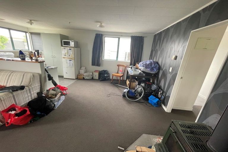 Photo of property in 83b Rata Street, Inglewood, 4330