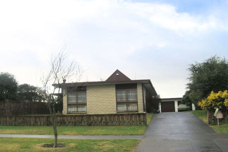 Photo of property in 18 Kingsley Drive, Flaxmere, Hastings, 4120