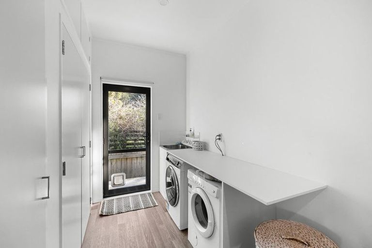 Photo of property in 24 Moir Street, Mangawhai, 0505