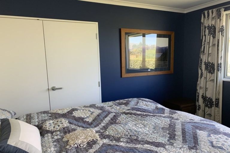 Photo of property in 1 Sunhaven Cove, Cromwell, 9310