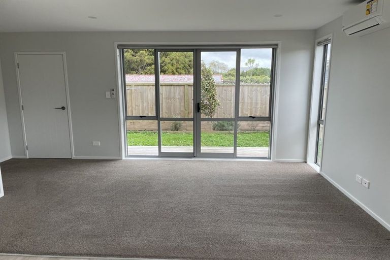 Photo of property in 3/51 Wharf Road, Te Atatu Peninsula, Auckland, 0610