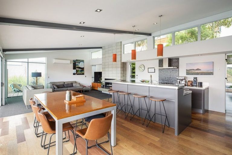 Photo of property in 3 Sasaram Lane, Cashmere, Christchurch, 8022