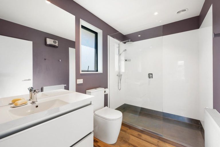 Photo of property in 22 Long Grass Place, Hawea Flat, Wanaka, 9382