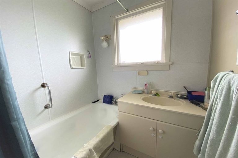 Photo of property in 66 Paterson Street, Grasmere, Invercargill, 9810