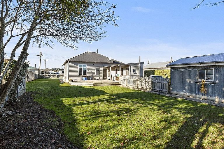 Photo of property in 8 Lock Street, Gore, 9710