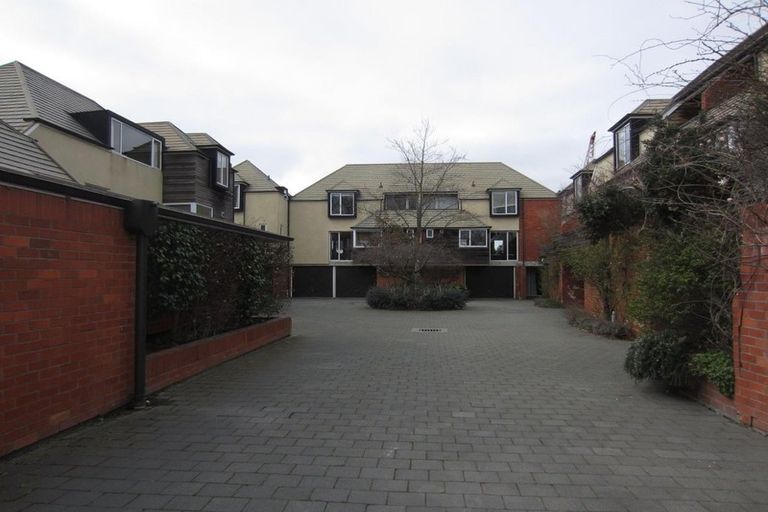 Photo of property in Cranleigh Mews, 5/10 Cranmer Square, Christchurch Central, Christchurch, 8013