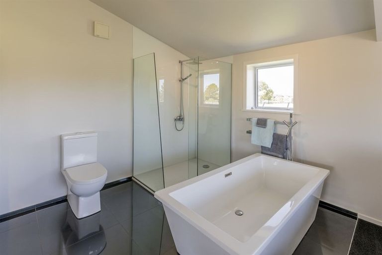 Photo of property in 45 Otaki Gorge Road, Hautere, Otaki, 5582