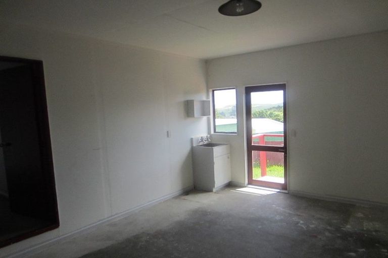 Photo of property in 47c Rose Street, Ranui, Porirua, 5024