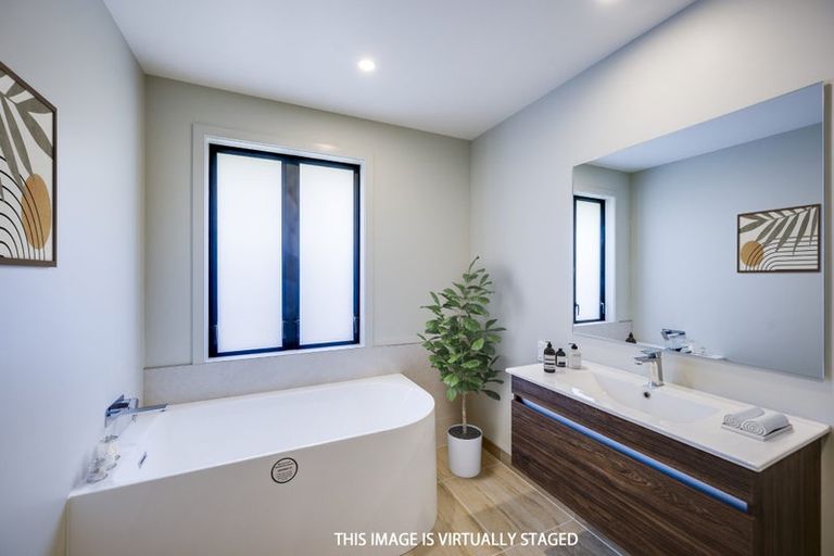 Photo of property in 94 Belgrove Drive, Waipukurau, 4200