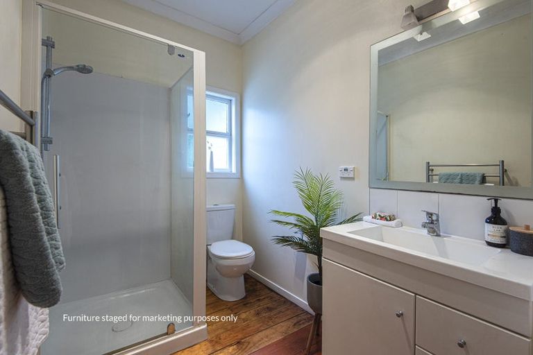 Photo of property in 75 Hatea Drive, Regent, Whangarei, 0112