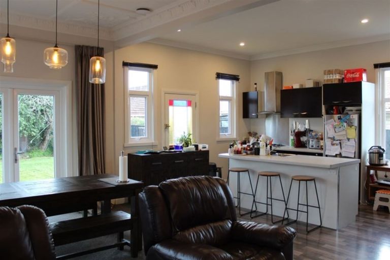 Photo of property in 93 Queens Drive, Saint Kilda, Dunedin, 9012