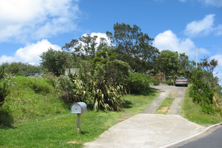 Photo of property in 119 Waitea Road, Muriwai, 0881