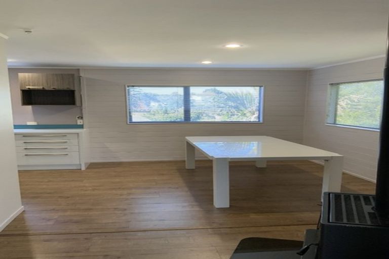 Photo of property in 11 Longview Rise, Massey, Auckland, 0614