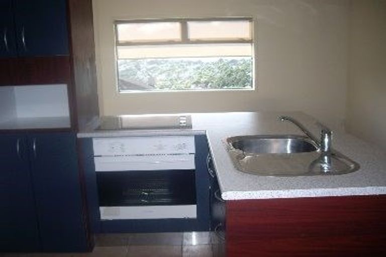 Photo of property in 16 Glenreagh Place, Torbay, Auckland, 0630