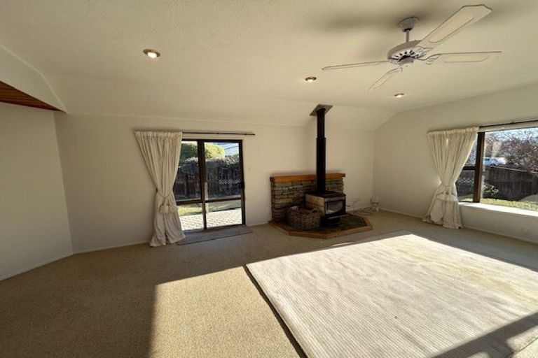 Photo of property in 64 Hunter Crescent, Wanaka, 9305