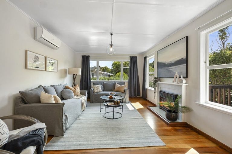 Photo of property in 117f Seaview Road, Westown, New Plymouth, 4310